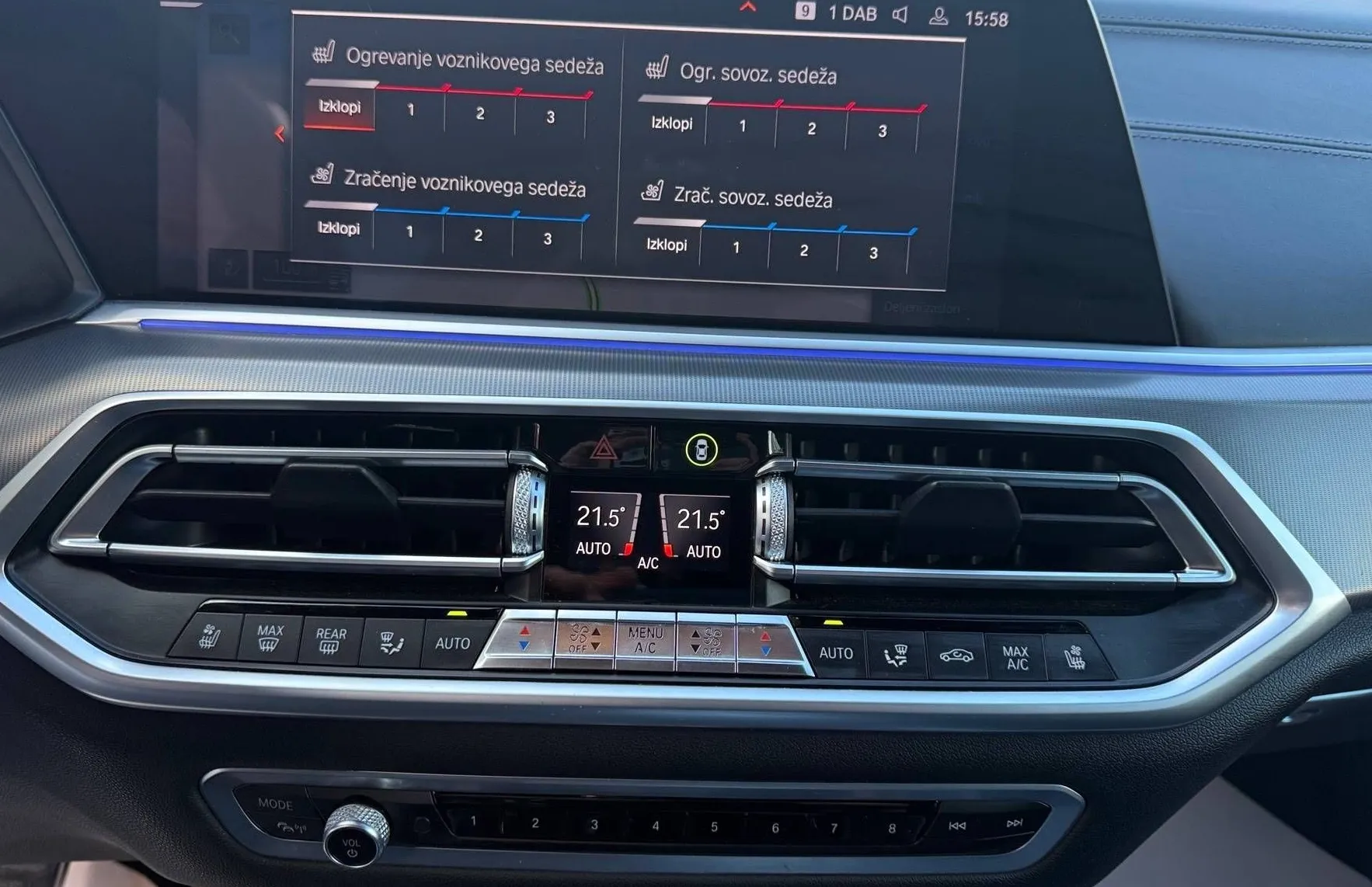 Zunanja slika - BMW X5 - serija : M50d LASER ADAPTIVNO PANO 360KAM NAVI PDC RADAR - 17