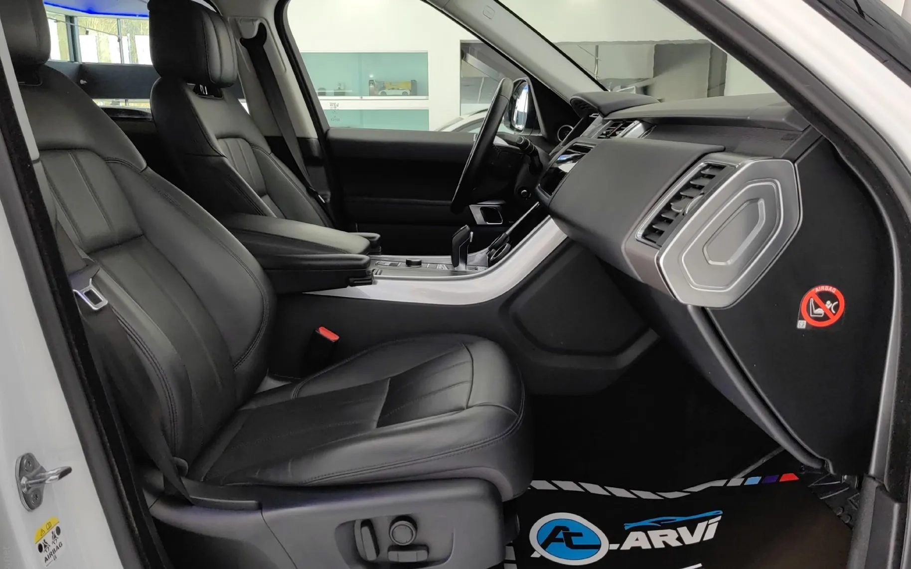 Notranja slika - Land Rover Range Rover - Sport 3,0 SDV6 S Avt. - 14