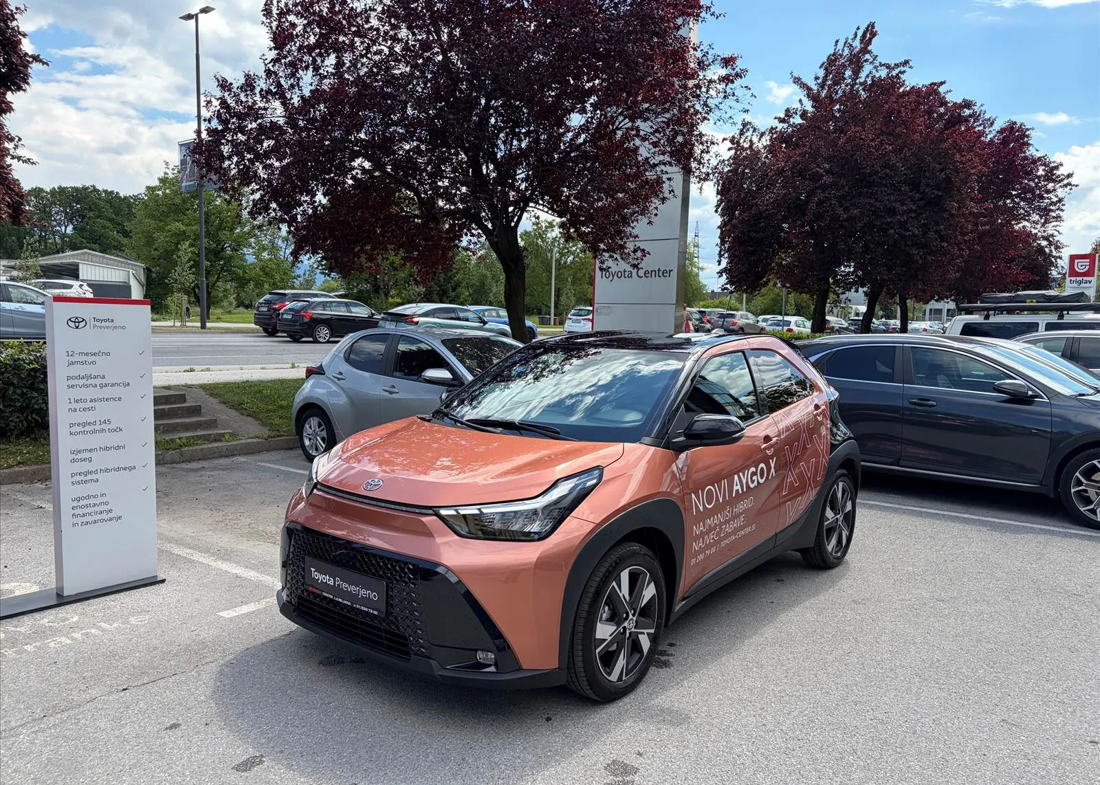 Zunanja slika - Toyota AYGO X HYBRID - 1.5 HEV E-CVT 5D X-TREND - VIČ - 1
