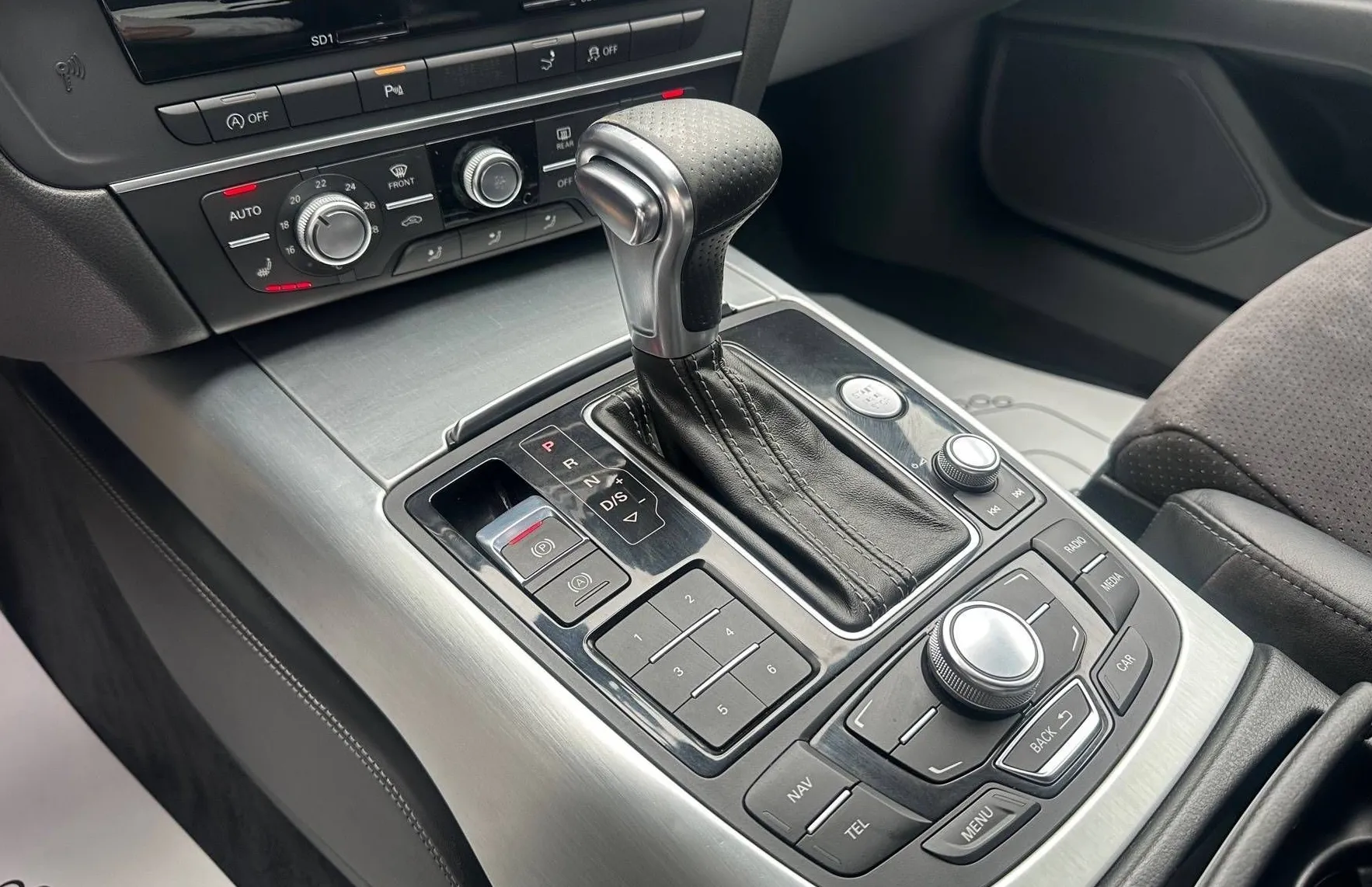 Zunanja slika - Audi A7 - 3.O TDI QUATTRO S-LINE BI-XENON NAVI TEMP PDC TOP - 16