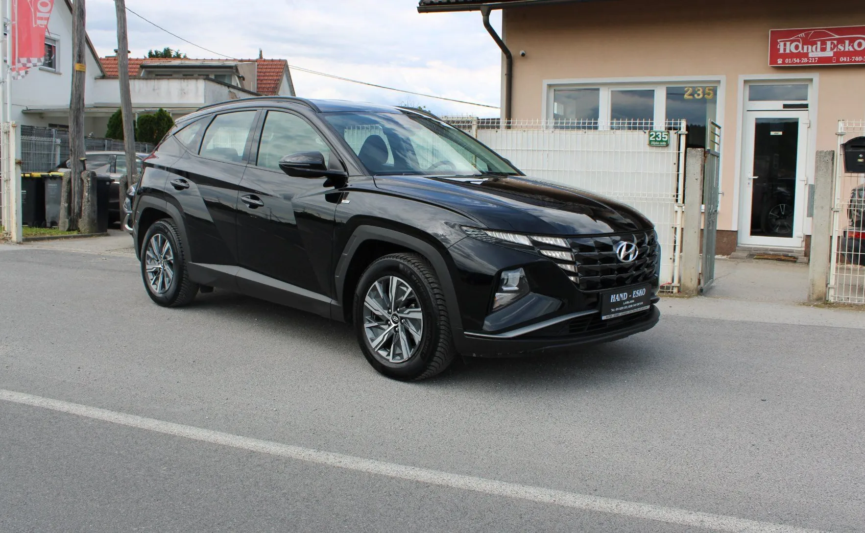 Zunanja slika - Hyundai Tucson - 1.6 CRDi MHEV Business DCT - 8
