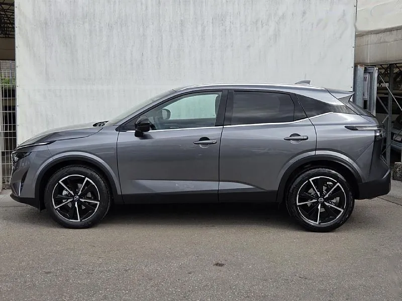 Zunanja slika - Nissan Qashqai - Tekna 1.3 DIG-T 158 X-Tronic+paket COLD - 7