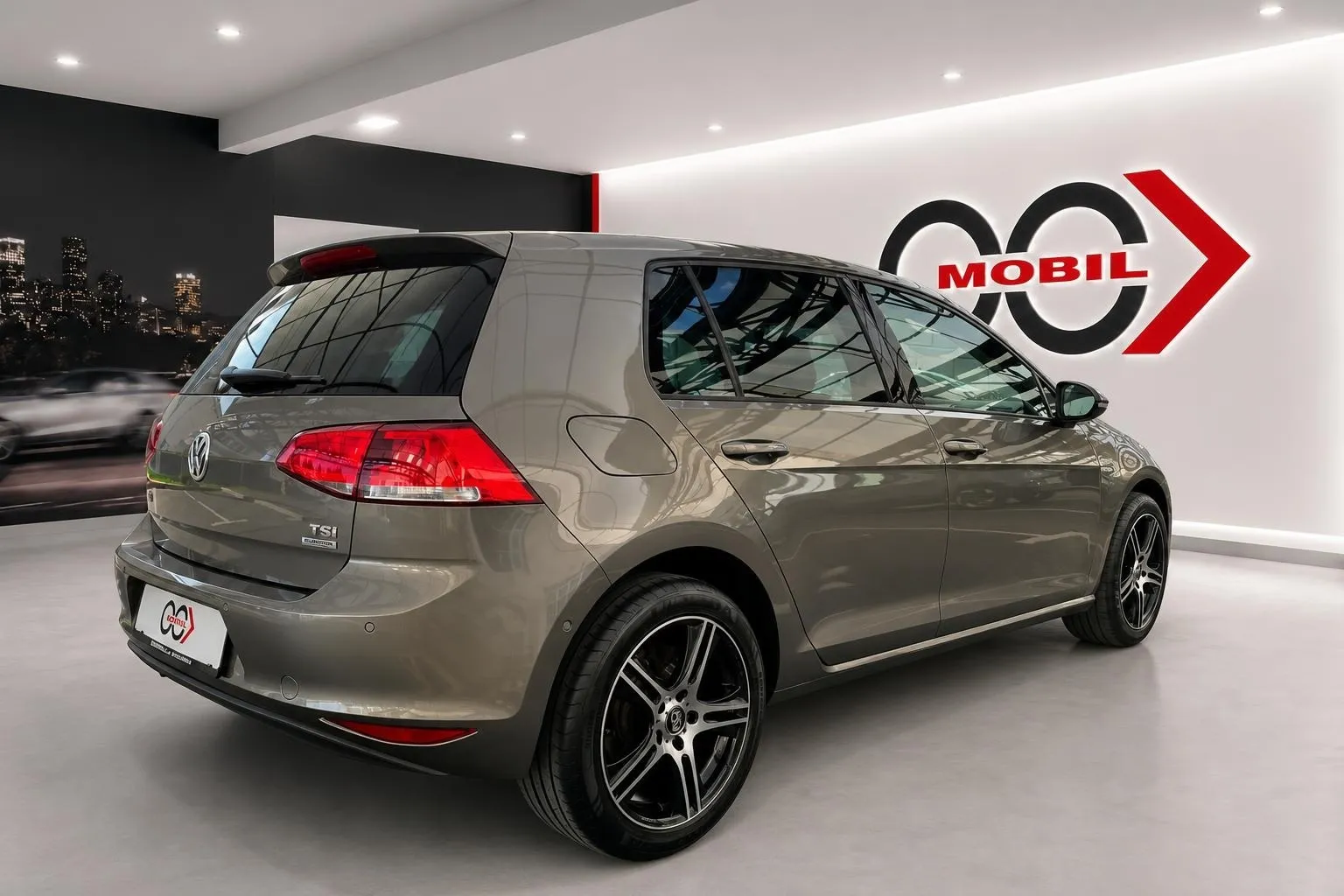 Zunanja slika - Volkswagen Golf - 1.2 TSI BMT CUP - 5