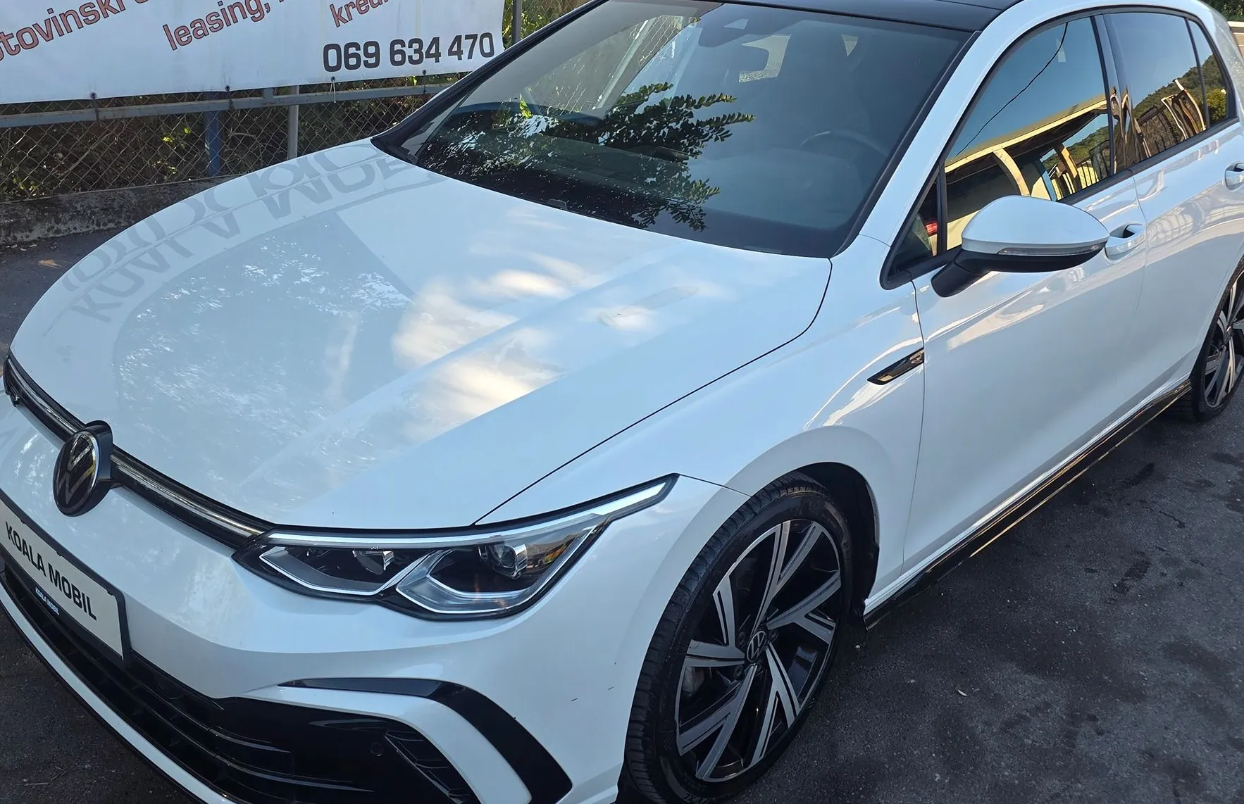 Zunanja slika - Volkswagen Golf - 1.5 TSI R-LINE LED-PANORAMA-ALU19-VIRTUAL-RADAR - 8