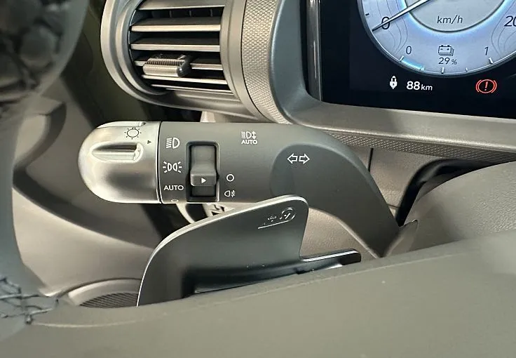 Zunanja slika - Hyundai Inster - 49 kWh Cross Impression   WINTER-V2L-DIGITAL KEY - 8