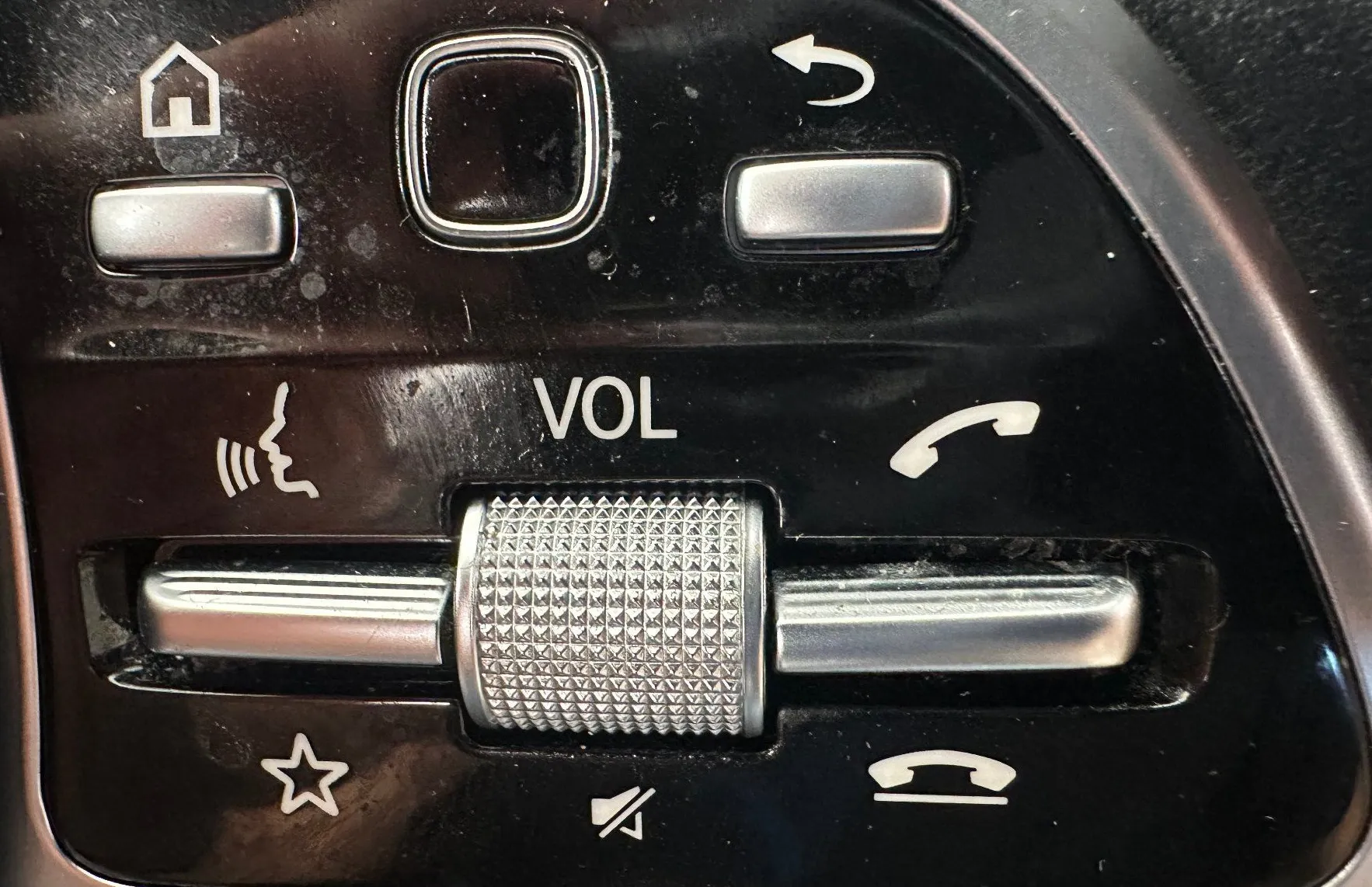 Zunanja slika - Mercedes-Benz GLA-Razred - 250 e Avt.KAMERA.NAVI.ACC.LED.USNJE.SAMO 49.000 KM - 16