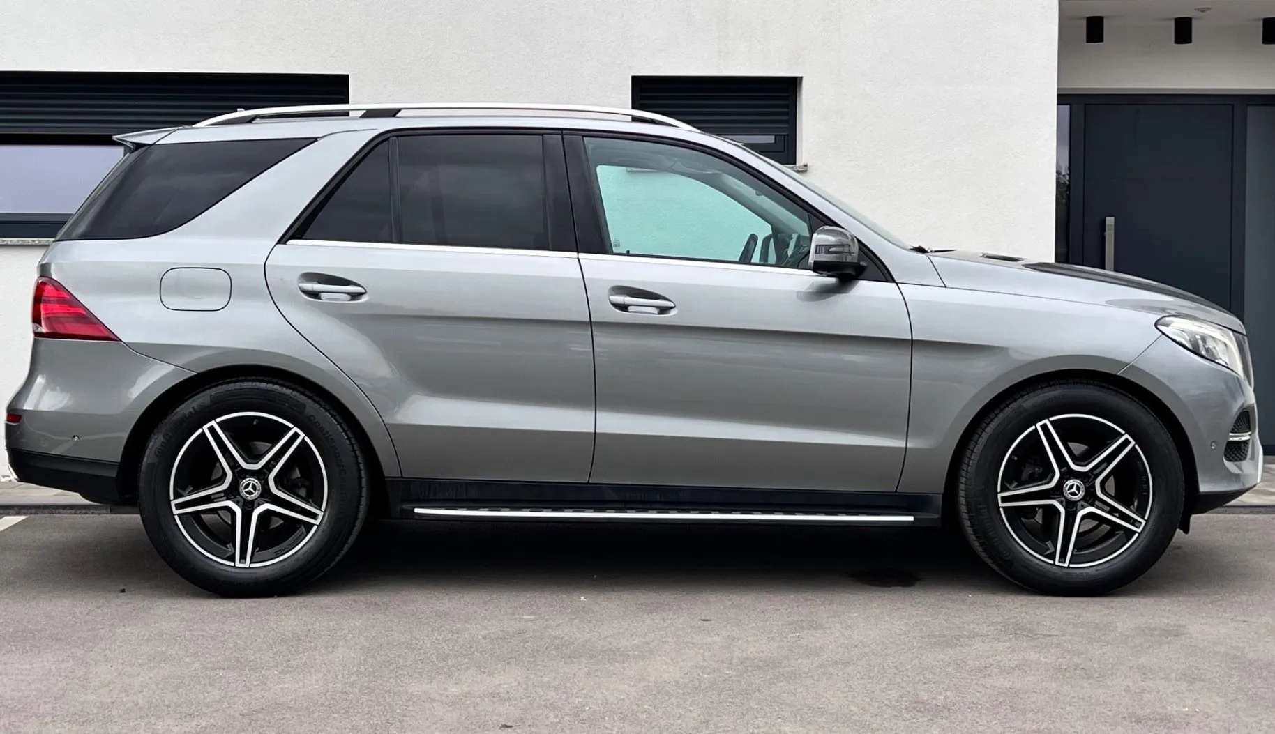 Zunanja slika - Mercedes-Benz GLE-Razred - GLE 250 d 4MATIC+SLO+1.LAST+LED... - 4