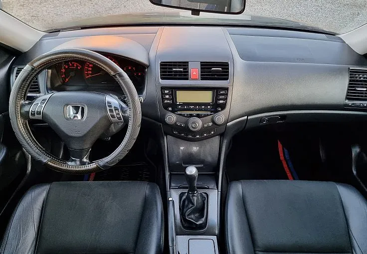Zunanja slika - Honda Accord - 2.2 CTDi - SLO POREKLO -  HITRI KREDIT BREZ POLOGA - 8