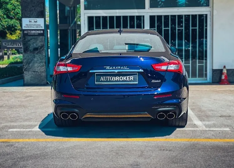Zunanja slika - Maserati Ghibli - Gransport - 6