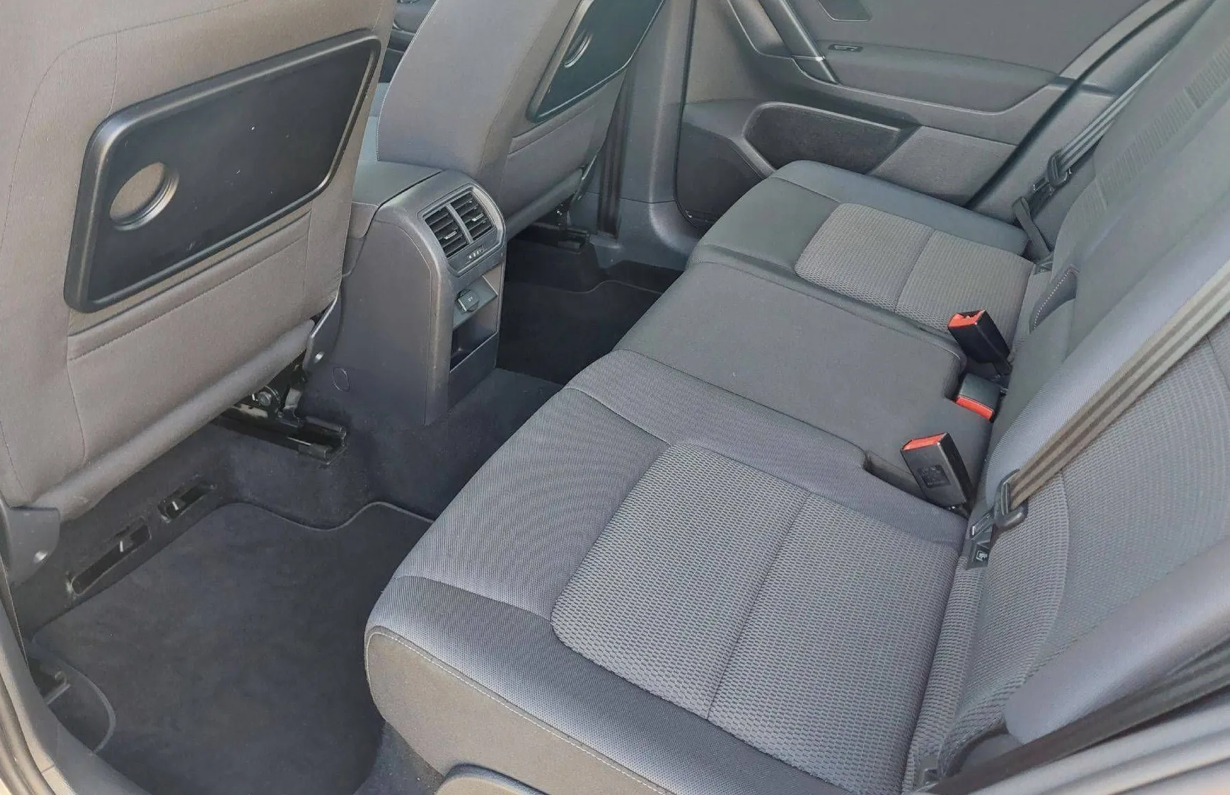 Zunanja slika - Volkswagen Golf - Sportsvan 1.6 TDI Comfortline 85  115 - 7