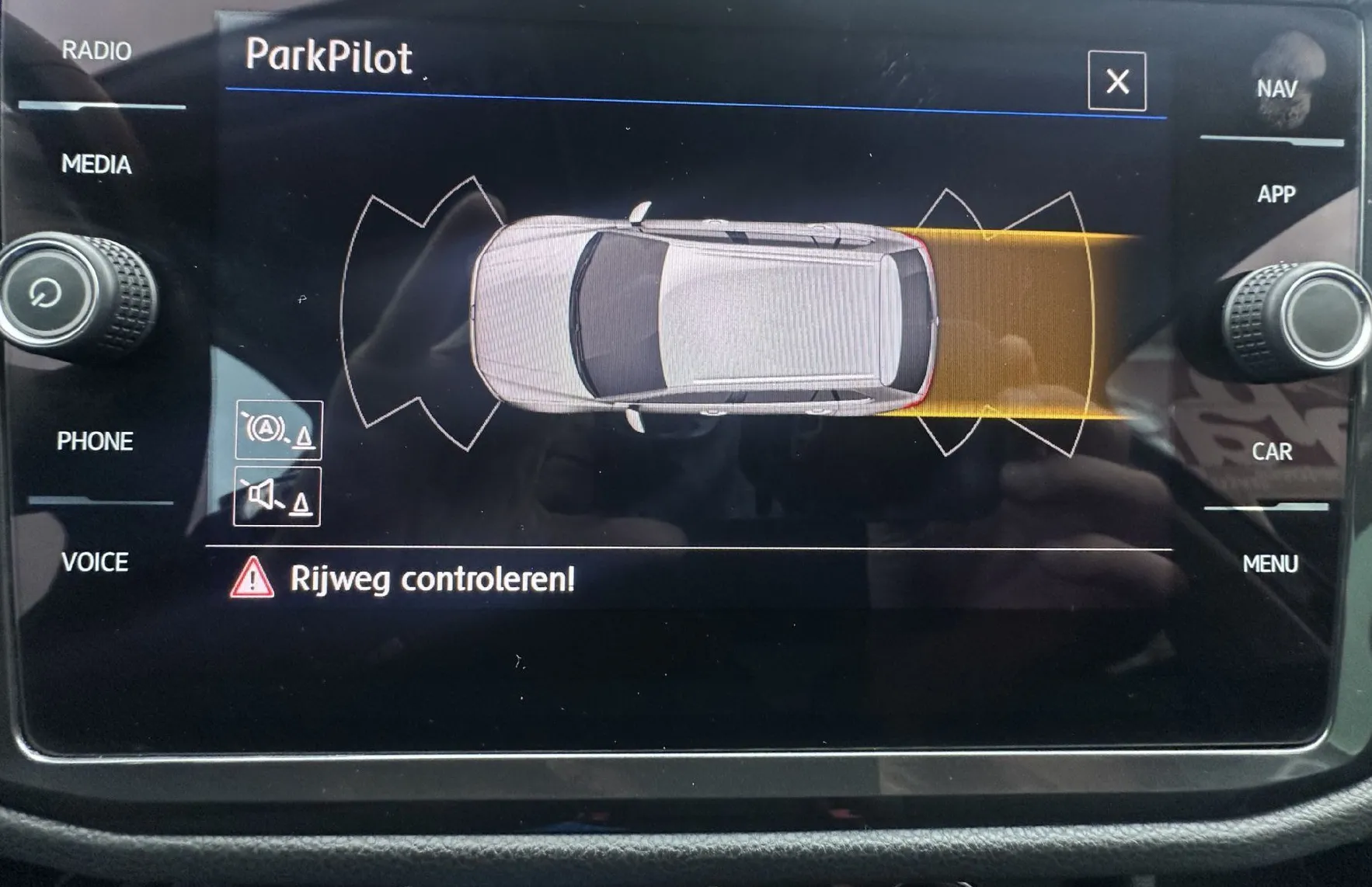 Zunanja slika - Volkswagen Tiguan - 2.0 TDI Comfort DSG.110kW.NAVI.ALU.PDC.DIZEL - 9