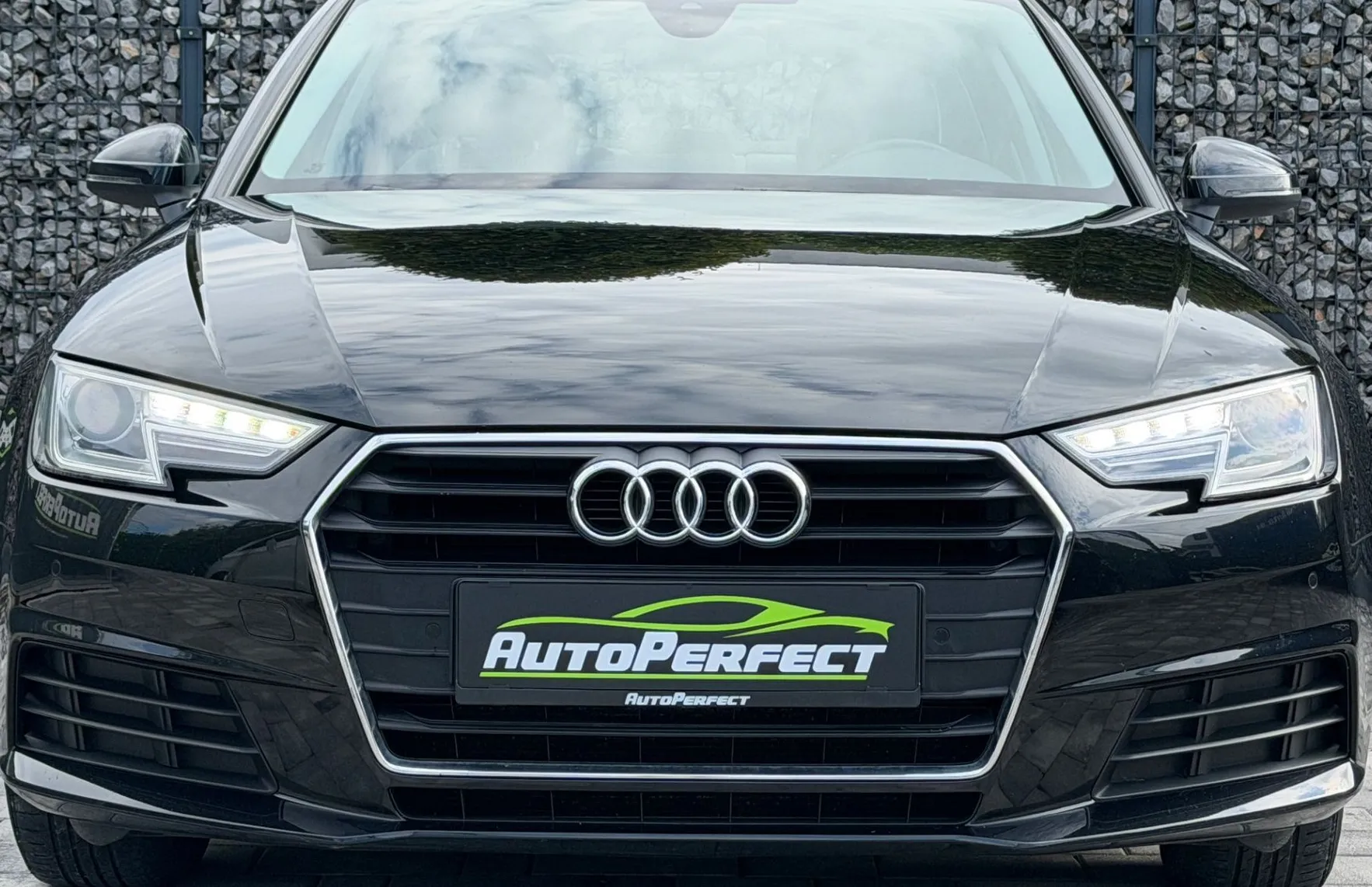 Zunanja slika - Audi A4 - 2.0 TDI |PDC|KLJUKA|NAVI|REDNO SERV.| - 2