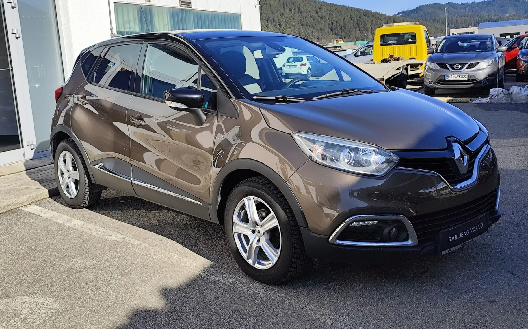 Zunanja slika - Renault Captur - Authentique TCe 90 Stop Start - 2