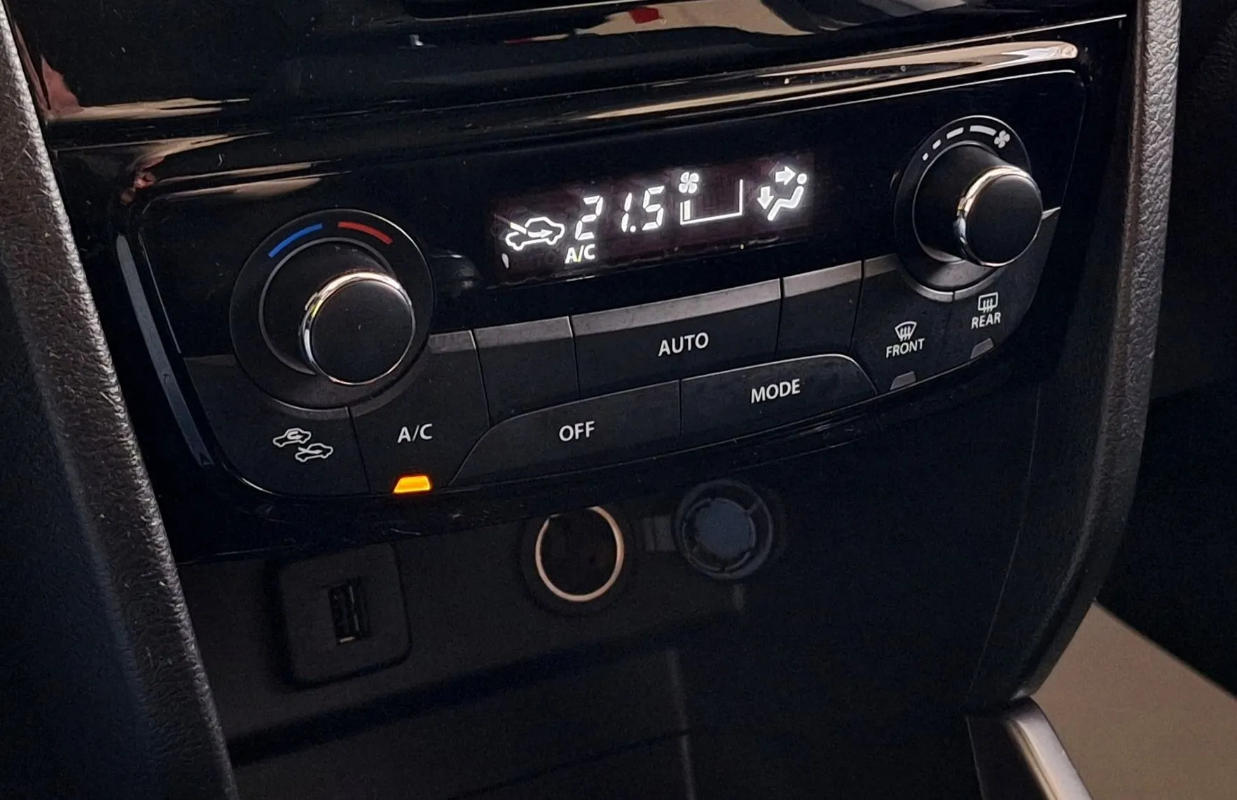 Zunanja slika - Suzuki Vitara - 1.4 BOOSTERJET HYBRID PREMIUM ALLGRIP - 16