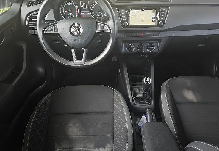 Zunanja slika - Škoda Fabia - 1.0 60ks °1.LASTNIK° °16-COL° °NAVIGACIJA °LED° - 8