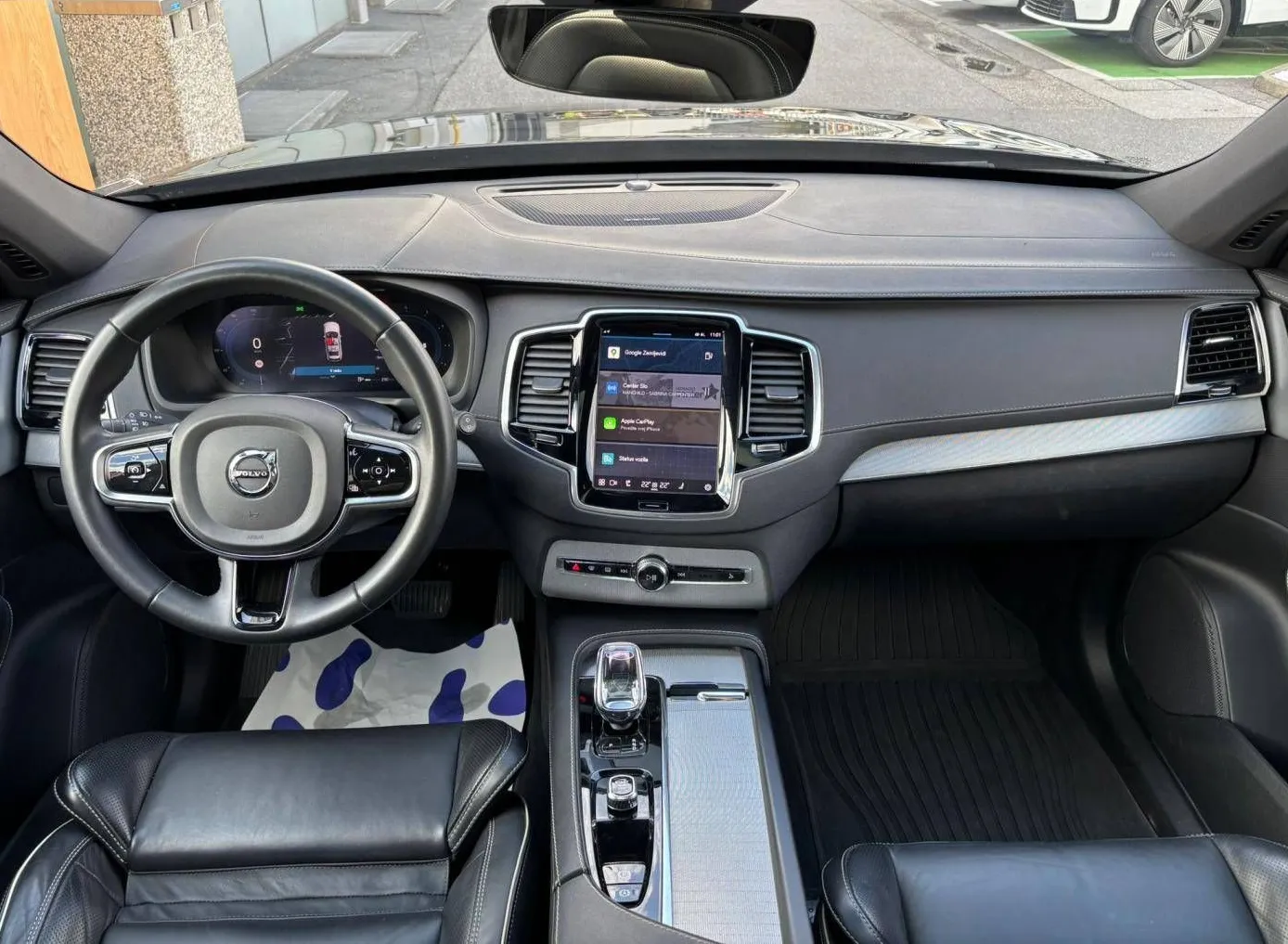 Zunanja slika - Volvo XC90 - B5 D Plus Dark AT AWD Zračno ACC Pano - 14