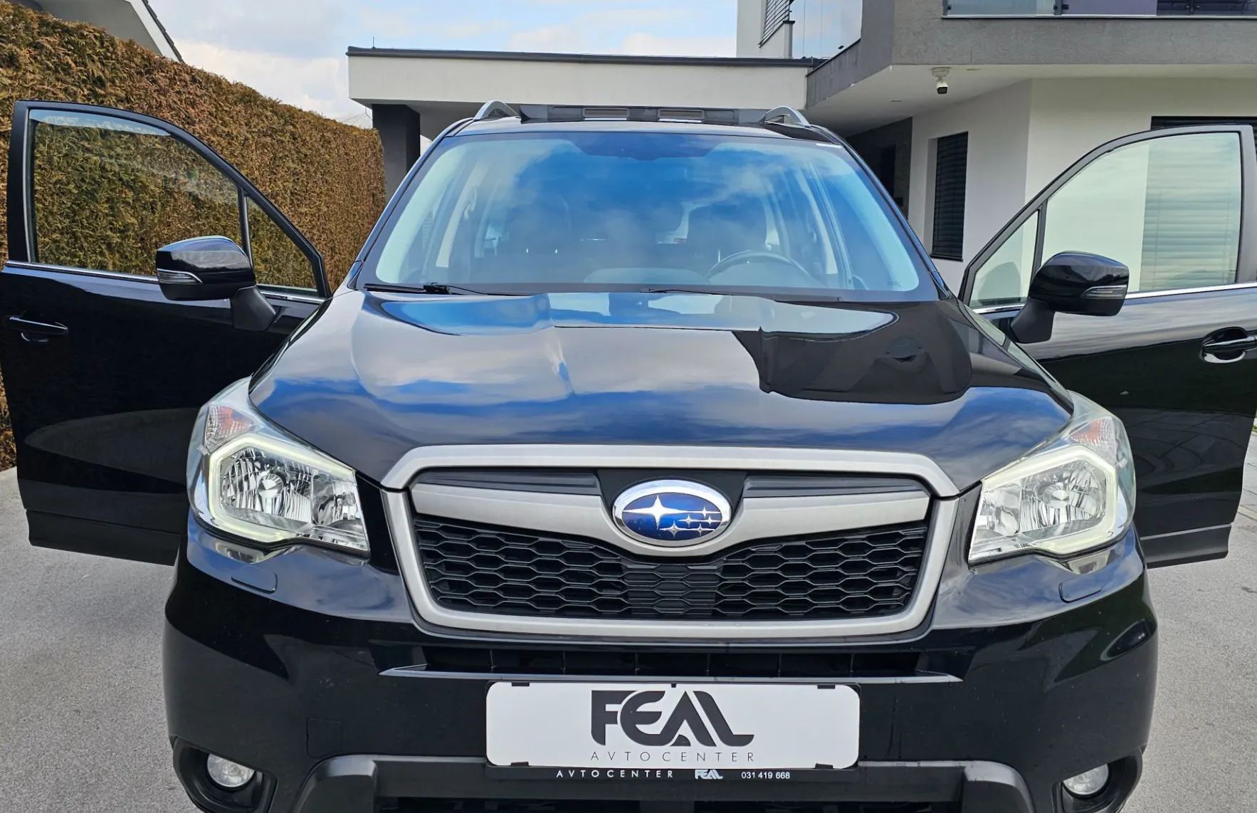 Zunanja slika - Subaru Forester - 2.0D-4X4-1 LASTNIK-PANORAMA-XENON-LED-ODLIČEN - 7