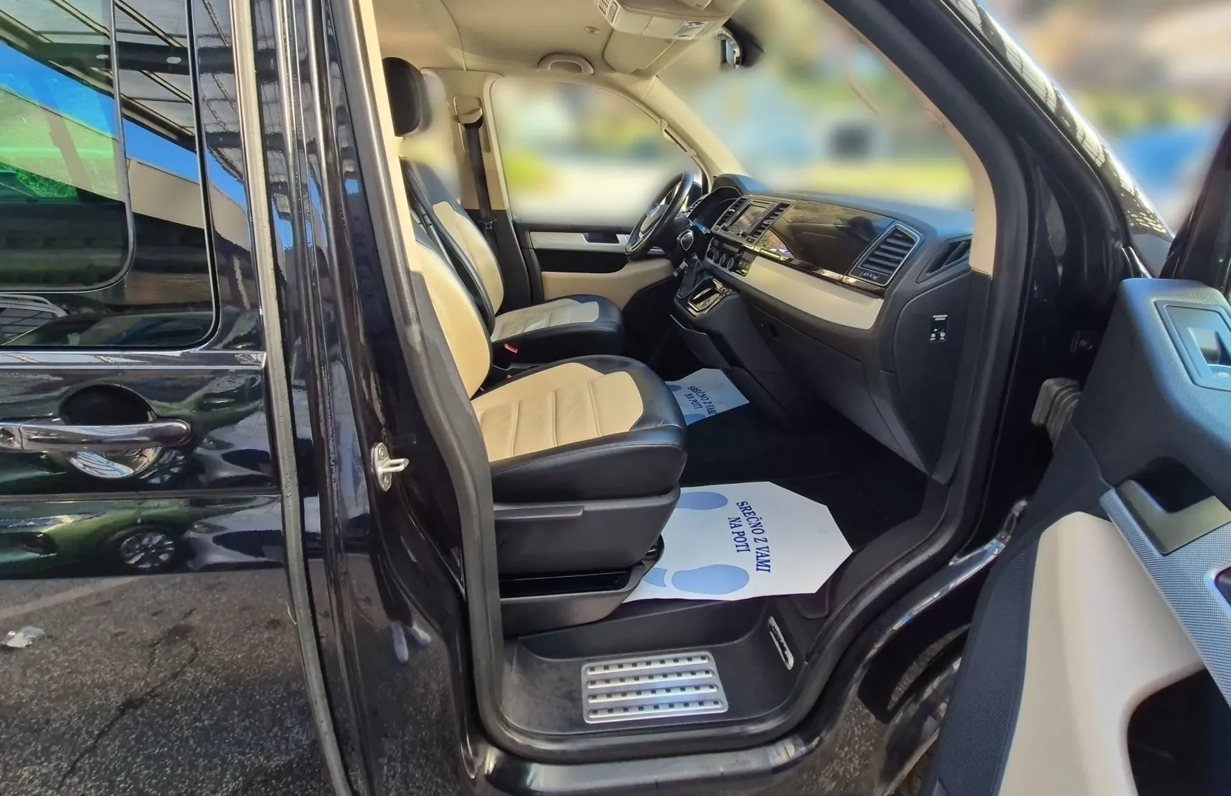 Zunanja slika - Volkswagen Multivan - HIGHLINE 2.0 TDi 205PS 4-MOTION AUT L1-2.LAST-LED - 19