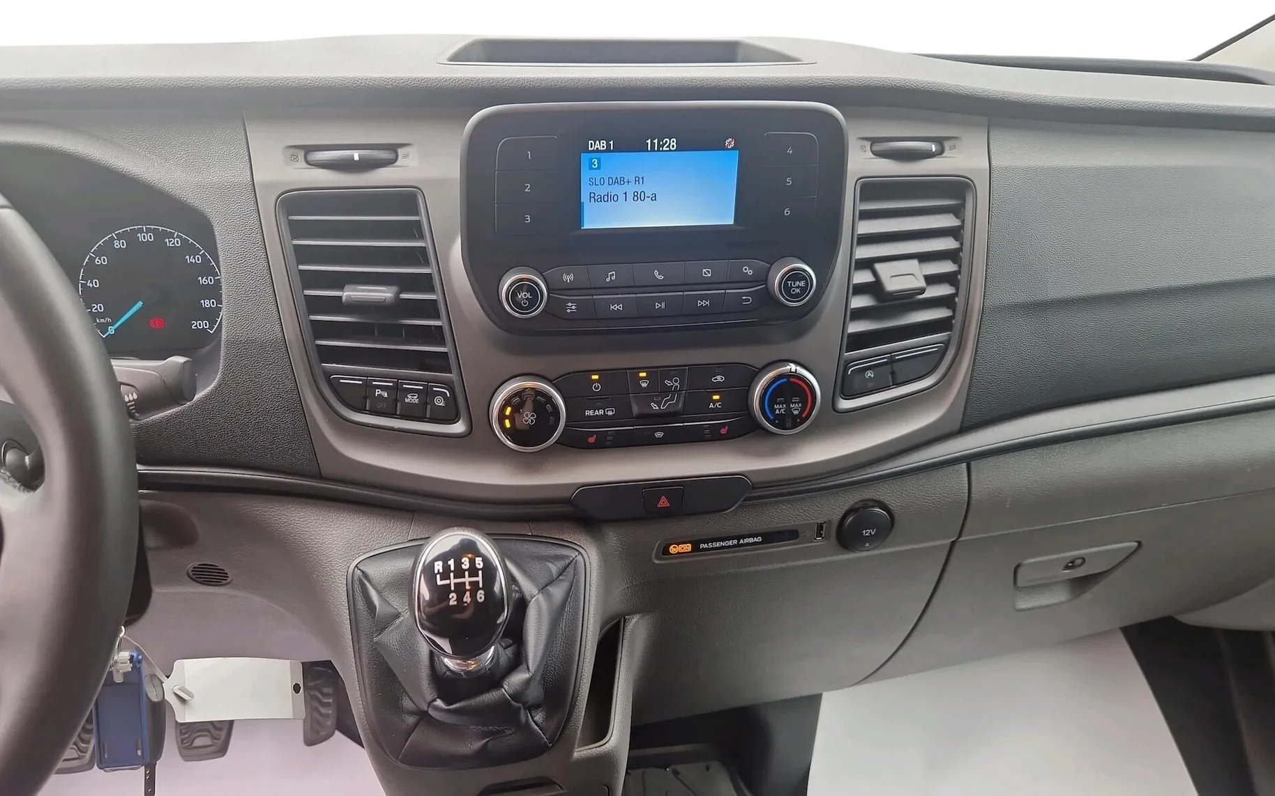 Zunanja slika - Ford Transit Custom - 2.0TDCI-9X SEDEŽ-2X KLIMA-ZIM.PAKET - 13