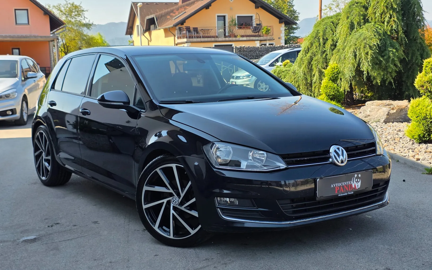 Zunanja slika - Volkswagen Golf - 2,0 TDI BMT Highline - 6