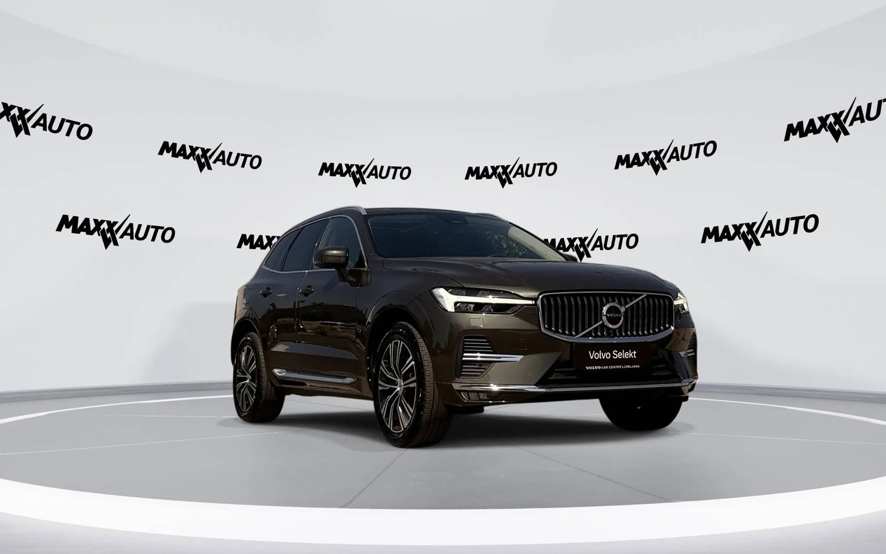 Zunanja slika - Volvo XC60 - B5 INSCRIPTION Avt. LED. PANO.. KLJUKA. ACC - 3