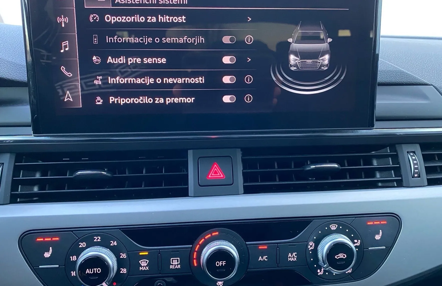 Zunanja slika - Audi A4 - Avant 30 TDI S tronic Advanced-17 COL-LED-Ogrevana sed.. - 15