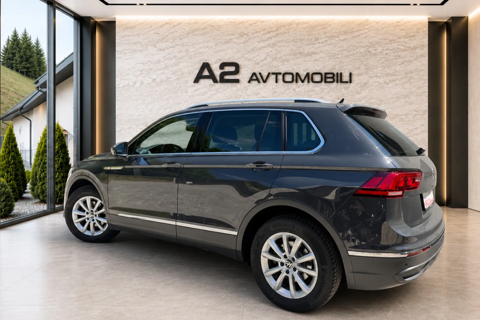 Notranja slika - Volkswagen Tiguan - 2.0 TDI BMT Elegance DSG-1.lastnik-FUL LED-NAVI - 10