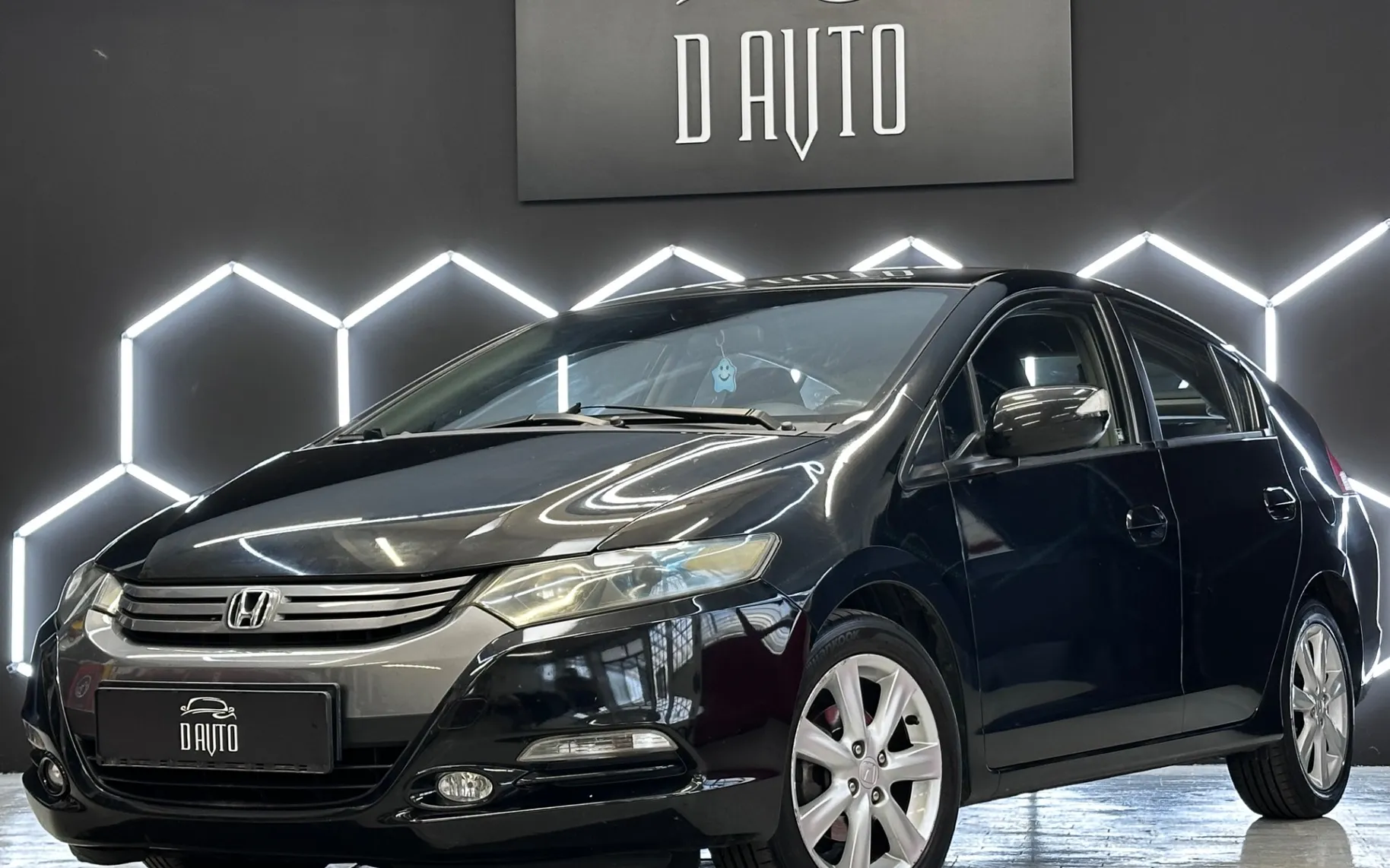 Zunanja slika - Honda Insight - 1.3 HYBRID AVTOMATIK KLIMA TEMPOMAT NOVE Z. GUME.. - 1