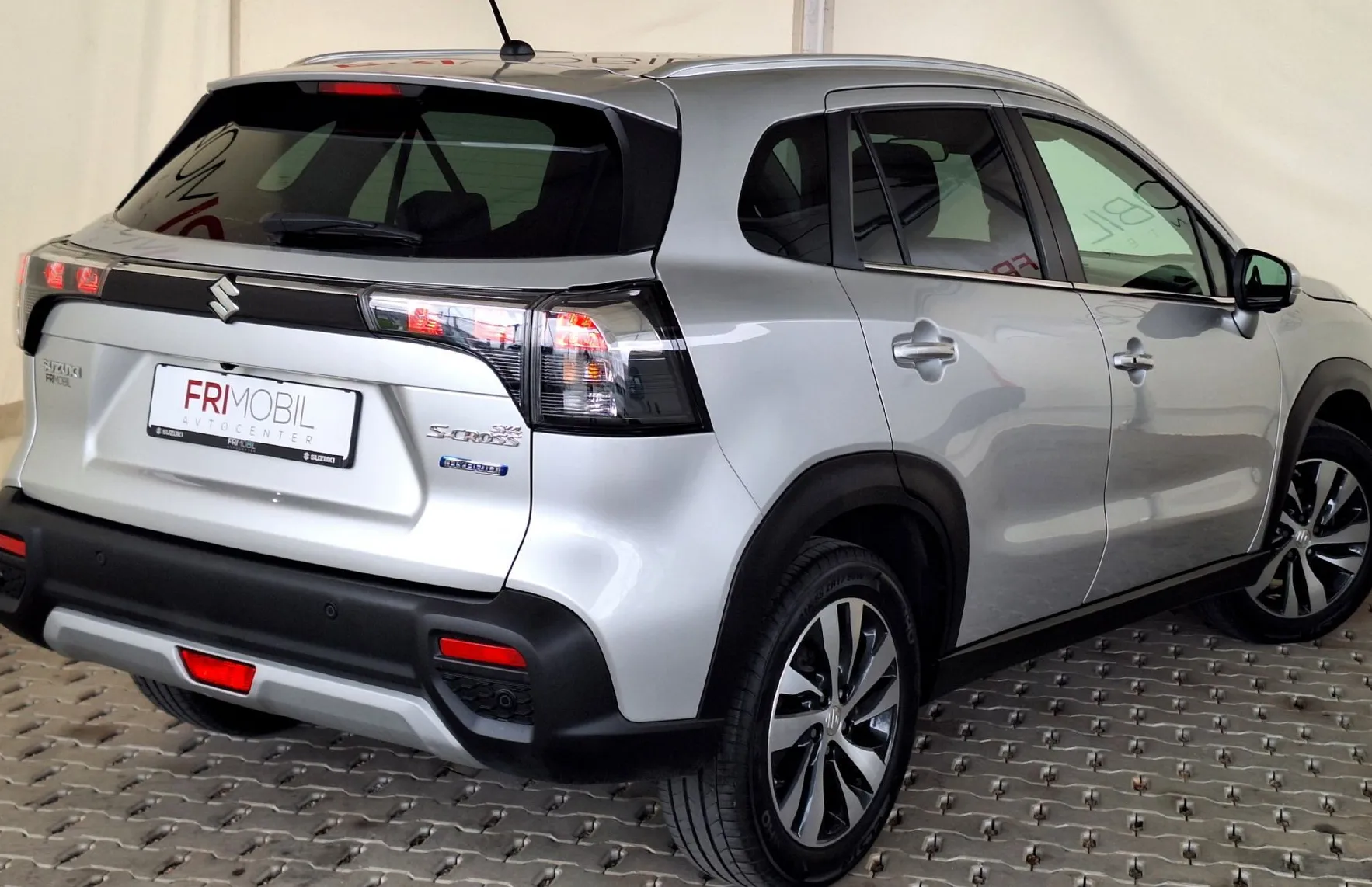 Zunanja slika - Suzuki S-Cross - 1.4 MHEV ELEGANCE ALLGRIP•KAM360•PARK.SENZORJI•ACC - 3