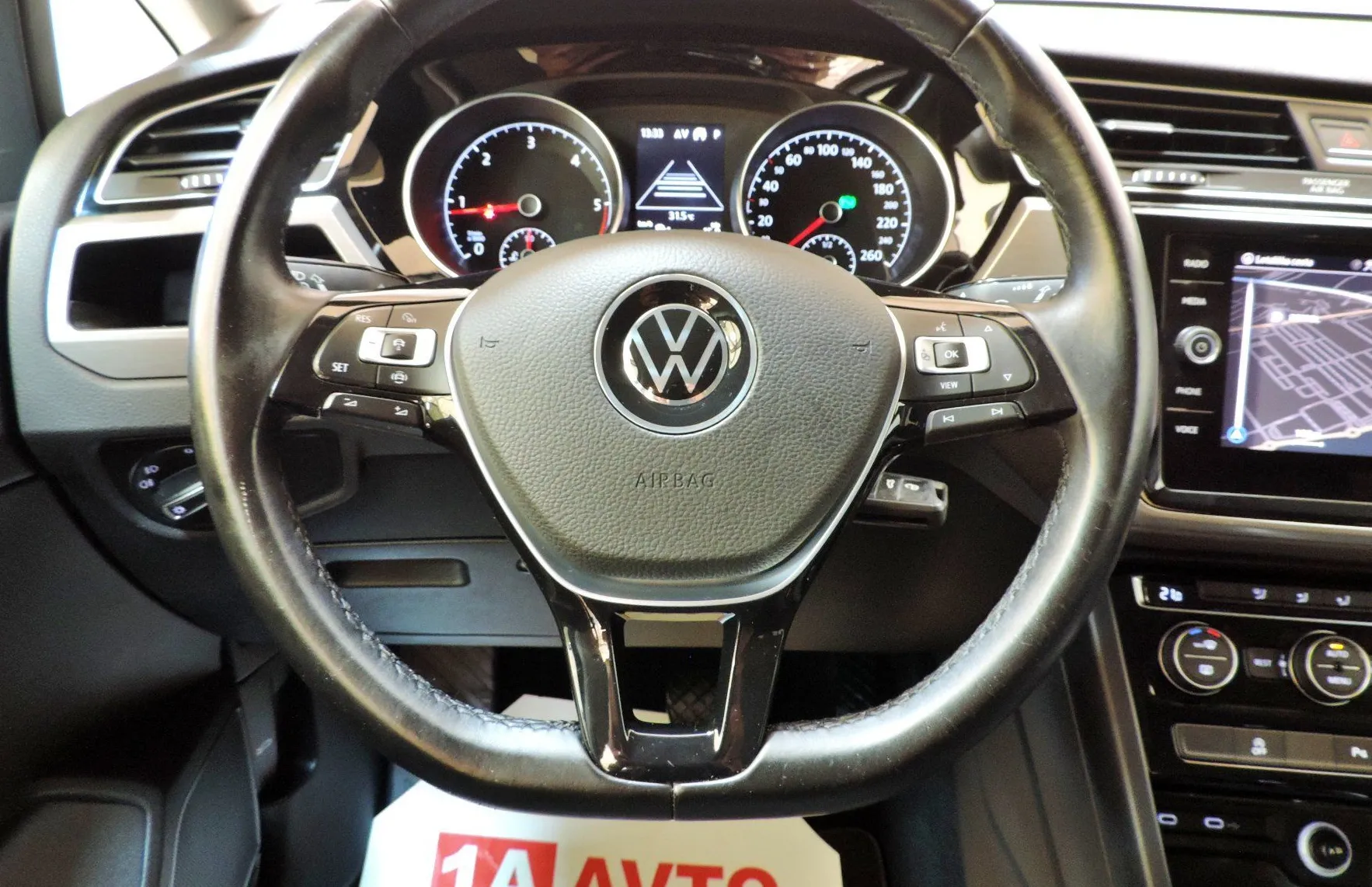 Zunanja slika - VW Touran - 2.0 TDI BMT  DSG KAMERA-ACC - 14