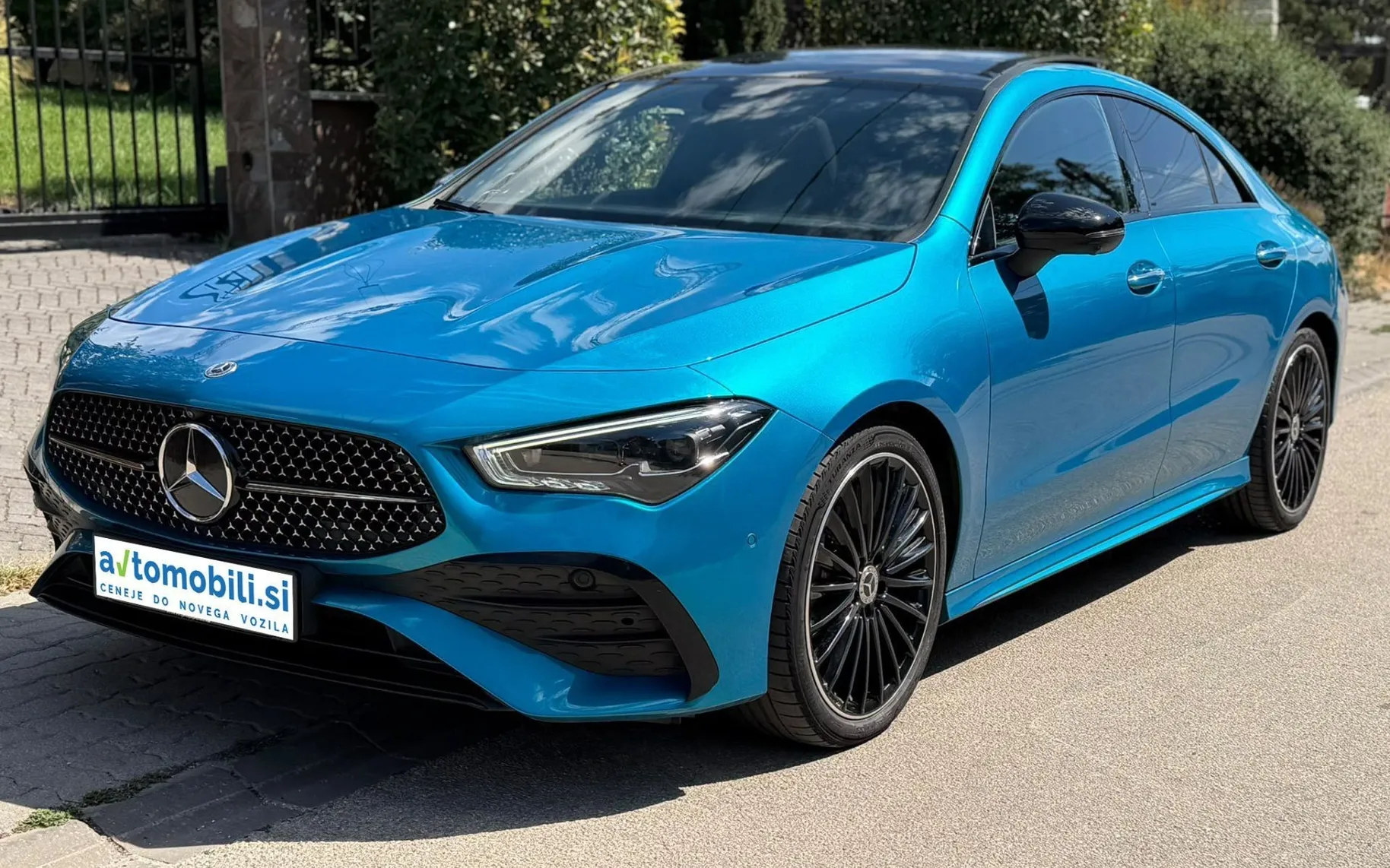 Zunanja slika - Mercedes-Benz CLA-Razred - 180d |AMG|Pano|Facelift|360K|Memory|HUD|Burmester| - 1