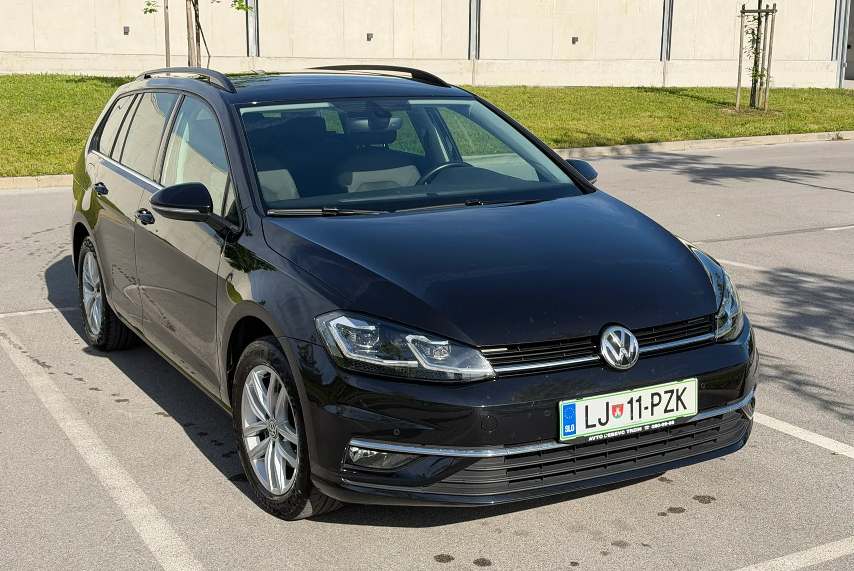 Zunanja slika - VW Golf - Variant 1,5 TSI ACT BMT Highline DSG - 1