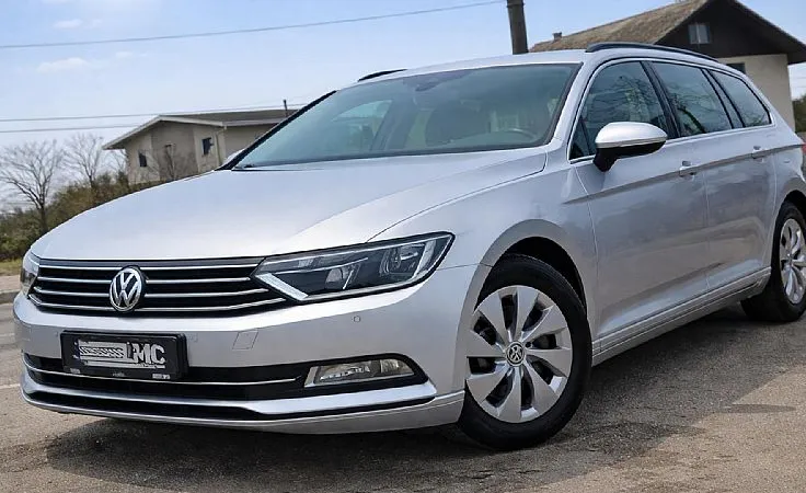 Zunanja slika - Volkswagen Passat - Variant 2.0 TDI 150ks DSG °KAMERA° °RADAR° °2xPDC° - 3