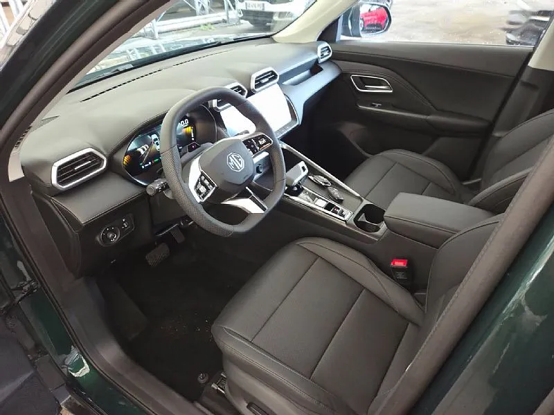 Zunanja slika - MG MG ZS - Luxury 1.5L Hybrid+Automatik + ZIMSKE PNEVMATIKE - 9