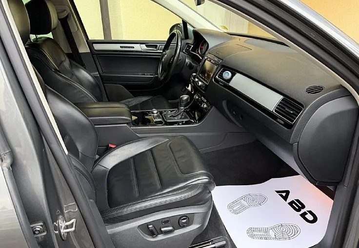 Zunanja slika - Volkswagen Touareg - 4X4 193kW 360 KAMERA  MEMORY 1.LASTNIK KLJUKA - 9