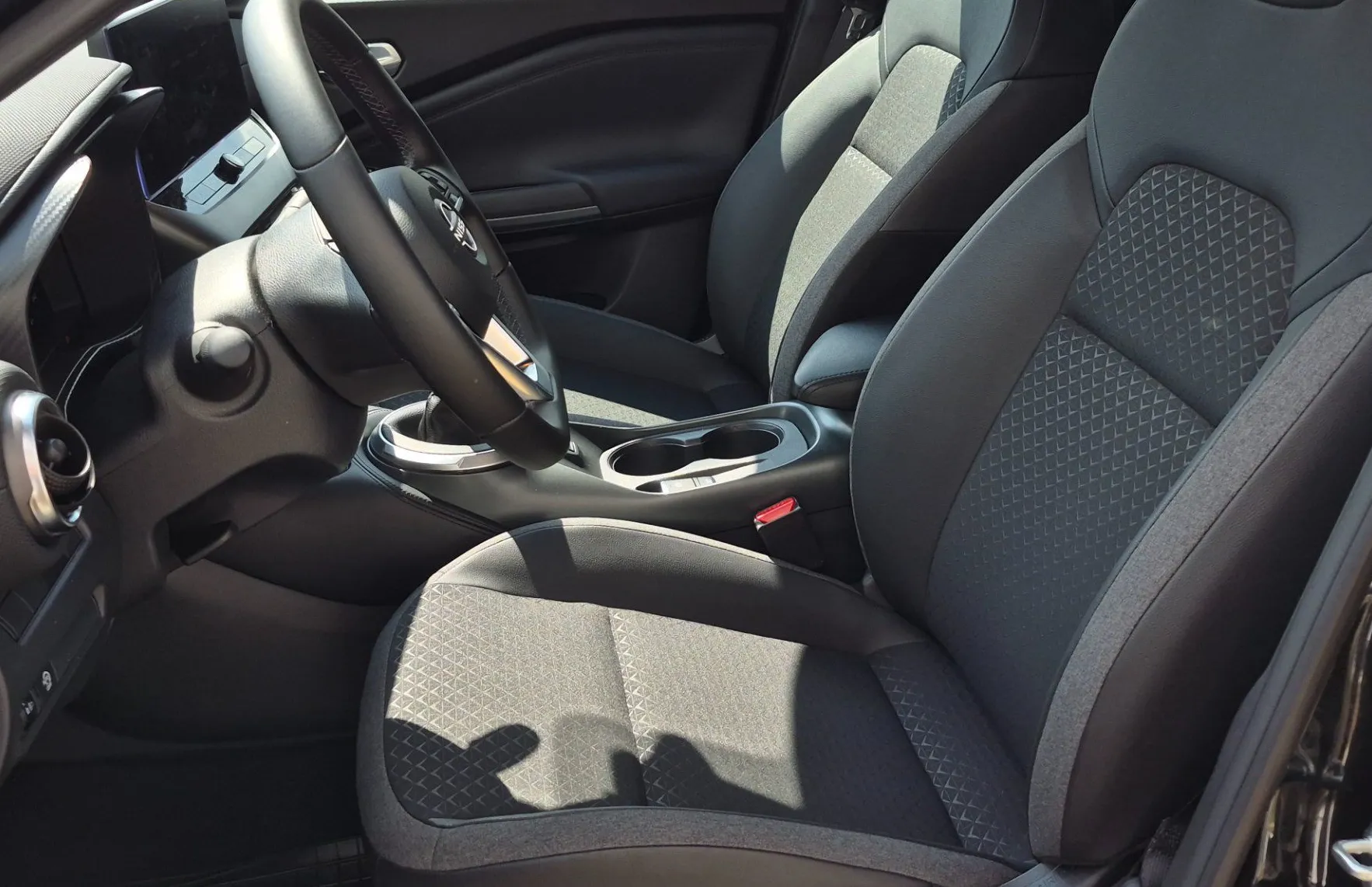 Zunanja slika - Nissan Juke - 1.0 DIG-T 114 N-Connecta - 9