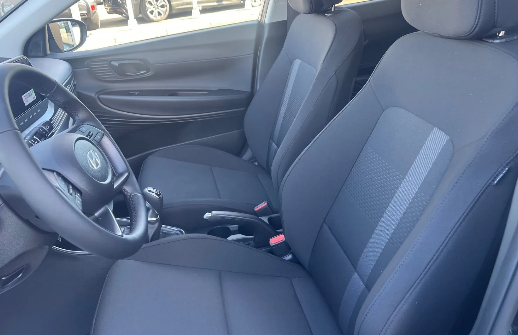 Zunanja slika - Hyundai i20 - 1.0 COMFORT. ACC. WINTER. RG - 8