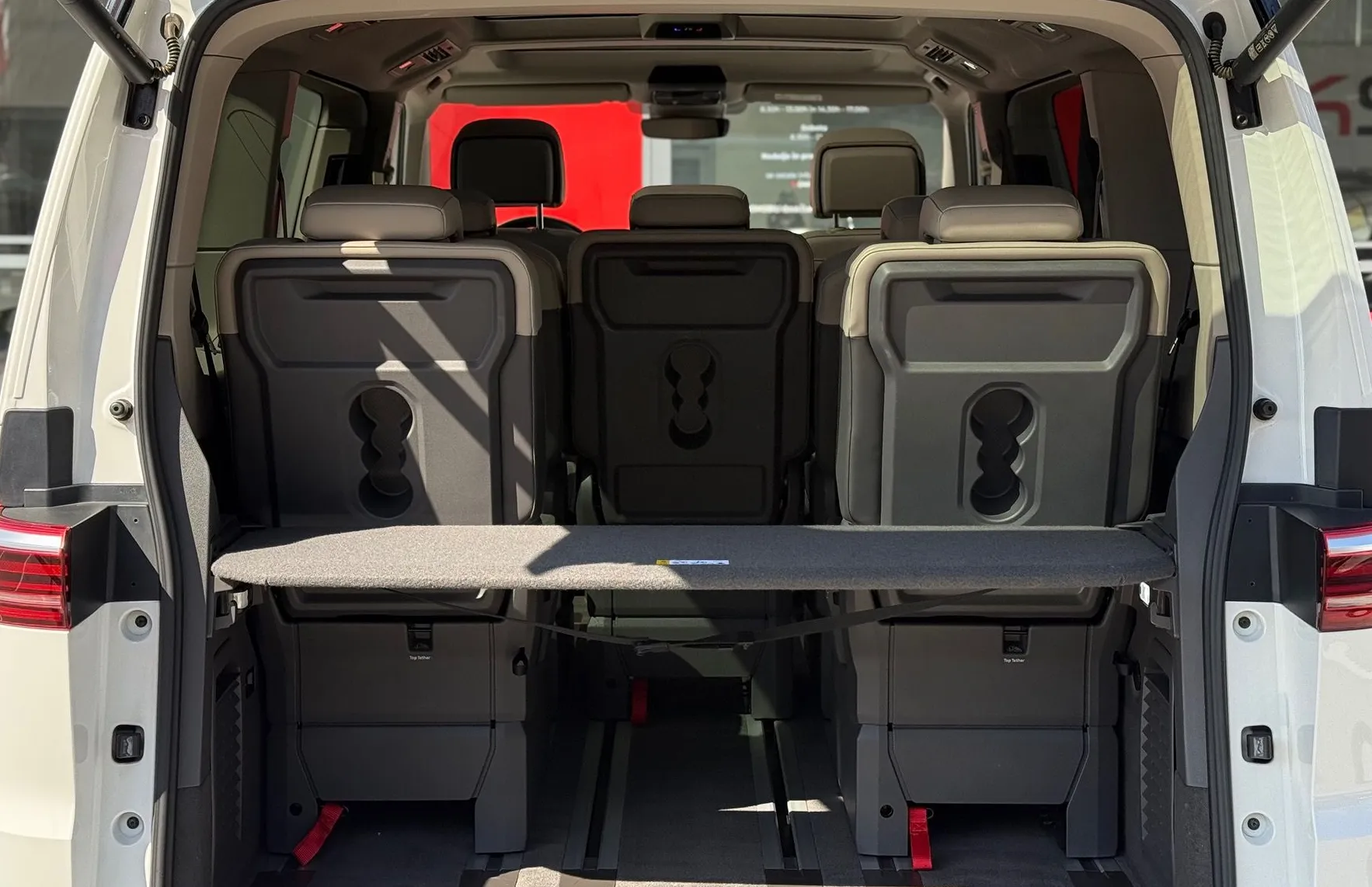 Zunanja slika - VW Multivan - 2.0 TDI KLJUKA-PANO-MASAŽA-1.LASTNIK - 7