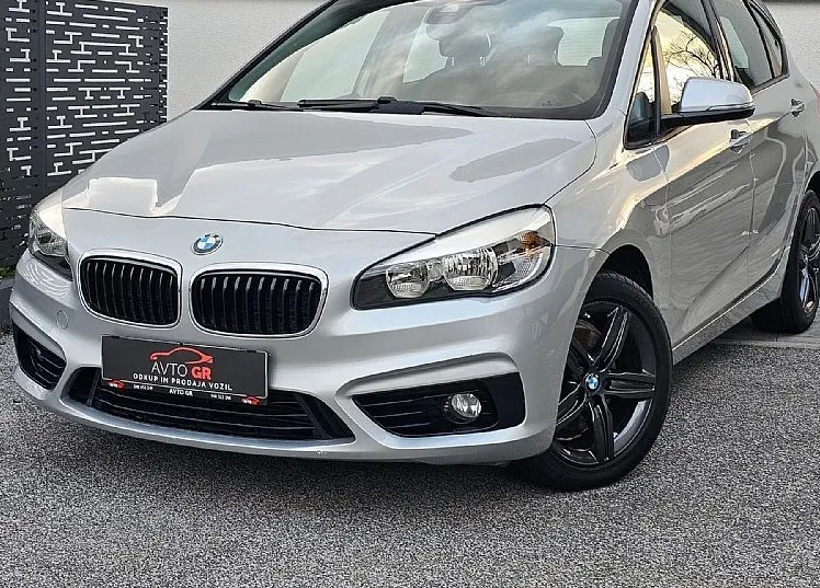 Zunanja slika - BMW Serija 2 - Active Tourer: 220d Sport Line- Le 165.000km- AUT.-ŠPORT - 13