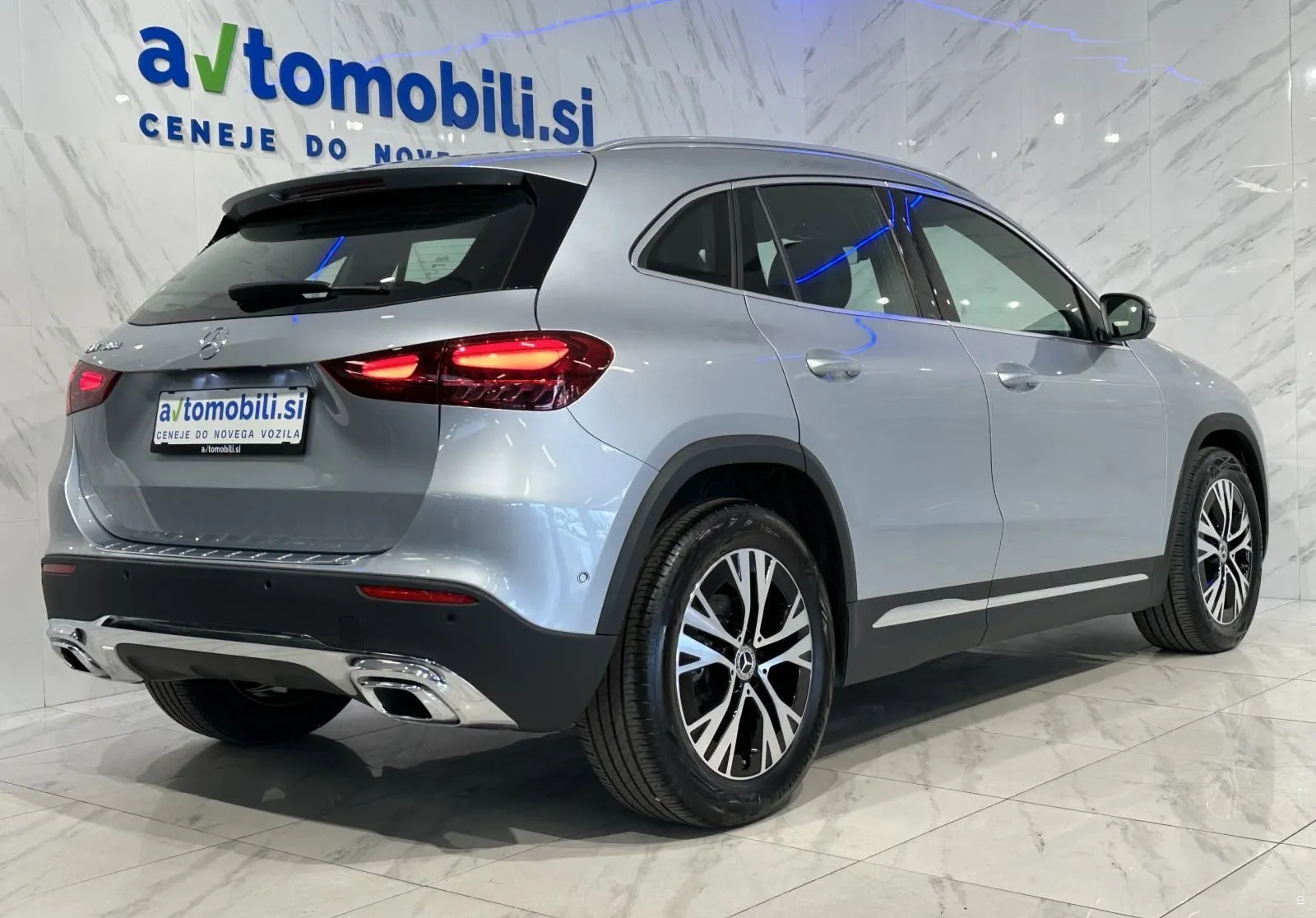 Zunanja slika - Mercedes-Benz GLA-Razred - 180 d Progressive Avt. |360Kamera|LineAss|Gretje|. - 5