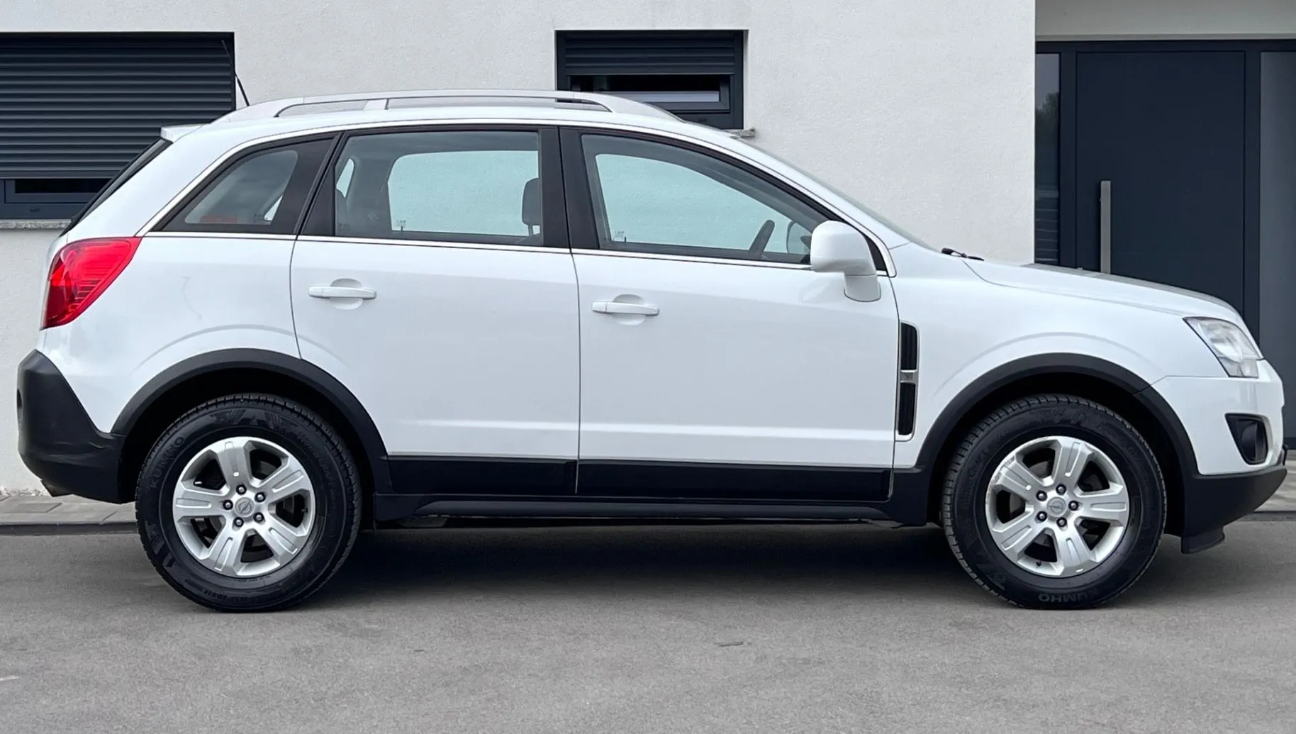 Zunanja slika - Opel Antara - 2.2 CDTI+ALU+SAMO 107.208 km PREVOŽENIH - 4