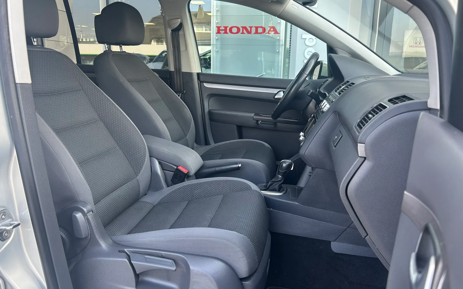 Zunanja slika - Volkswagen Touran - | 1.6 TDI | BlueMotion | DSG | HIGHLINE | TOP | - 11