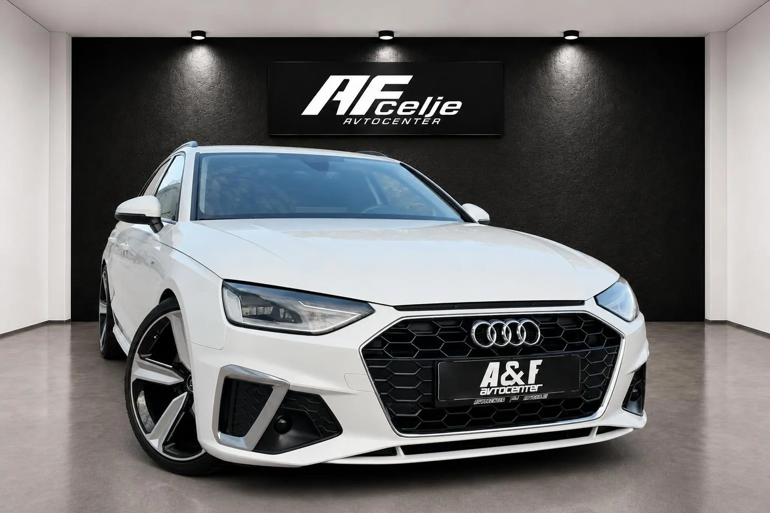 Zunanja slika - Audi A4 Avant - 2.0 TDI-AUT-2X S LINE-ACC-LIZING ZA TUJCE-LED- - 3