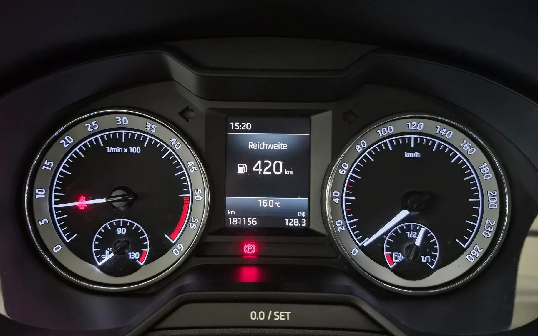Zunanja slika - Škoda Octavia - Combi 1,6 TDI Ambition - 10