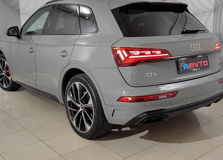 Zunanja slika - Audi Q5 - 40TDI-Q-3X-S-LINE-1.LAST-SLO-ZRAČNO-MATRIX-KAMER- - 3
