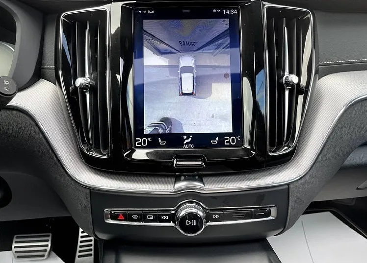 Zunanja slika - Volvo XC60 - T8 Recharge Twin Engine AUT R-Design - 11