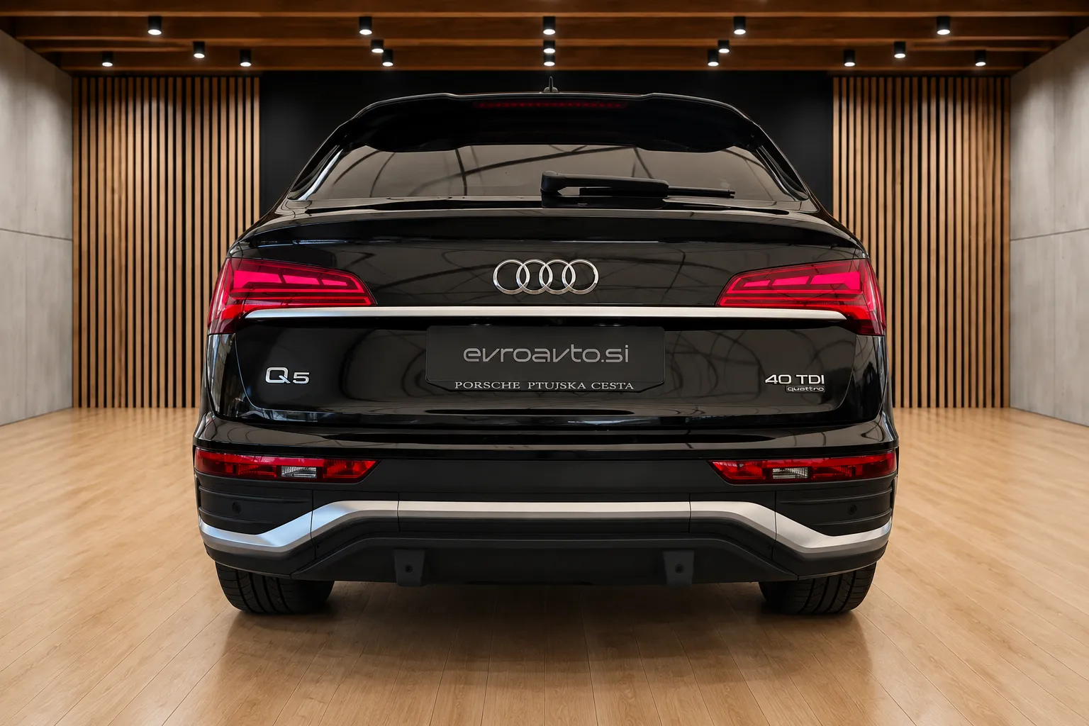 Zunanja slika - Audi Q5 Sportback - quattro 40 TDI S line-1 Lastnik-Slovensko poreklo - 5
