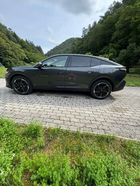 Zunanja slika - Peugeot 408 - Peugeot  GT 1.6 THP HYBRID 225 e-EAT8 - 1