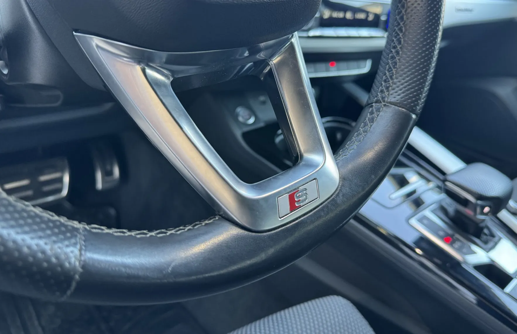 Zunanja slika - Audi A4 - Avant S-LINE-QUATTRO-VIRTUAL KOKPIT-MATRIX-RADAR-2xKLIMA - 13