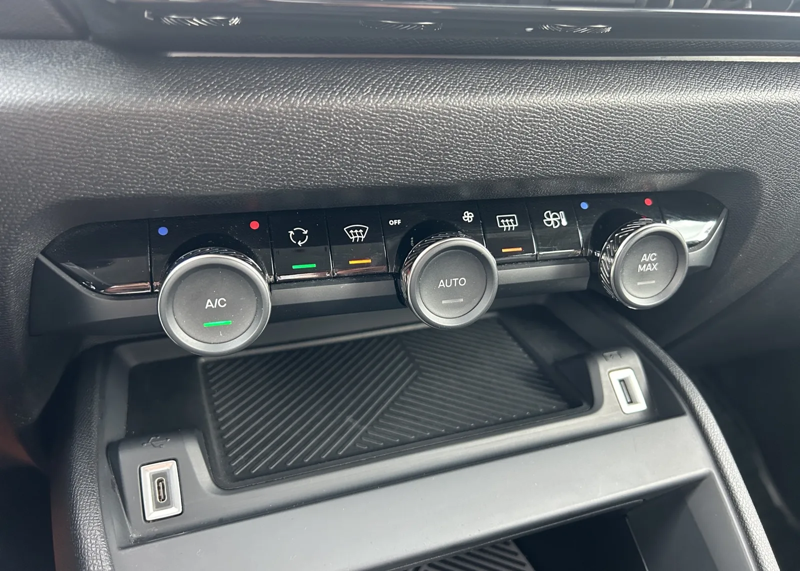Zunanja slika - Citroën C4 - 1,2 PureTech 130 Feel - 11
